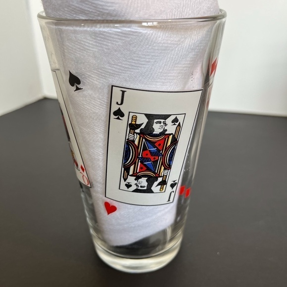 Vintage Card Party Glasses - Picture 5 of 8